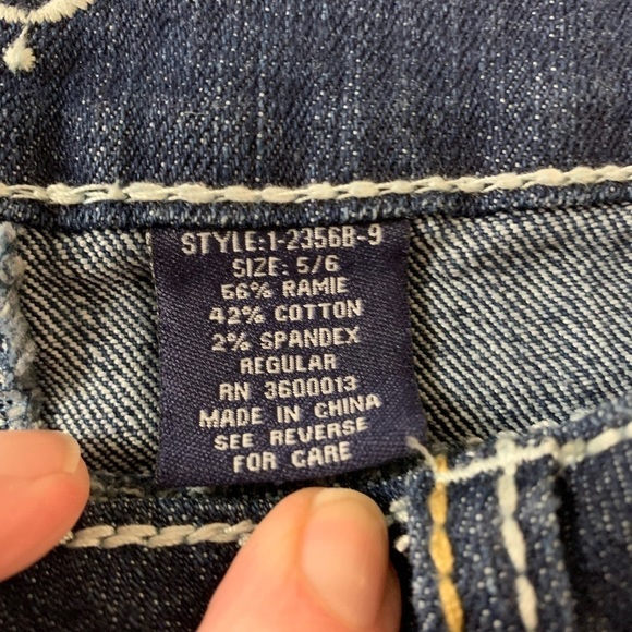 V.I.P. mid rise boot cut wide leg denim jeans size 5/6 31 in inseam - Picture 4 of 5